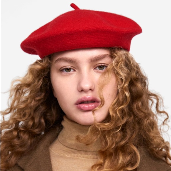 Zara Accessories - Zara Red Beret